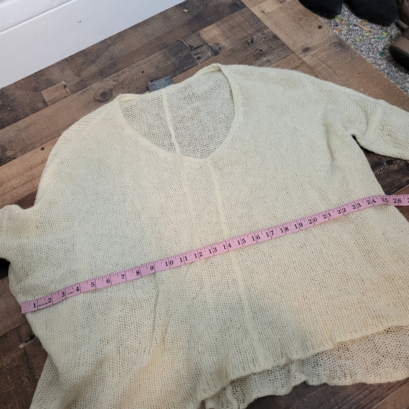 Medium Wooden Ships Cream Mohair Wool Loose Knit Sweater - Picture 3 of 5